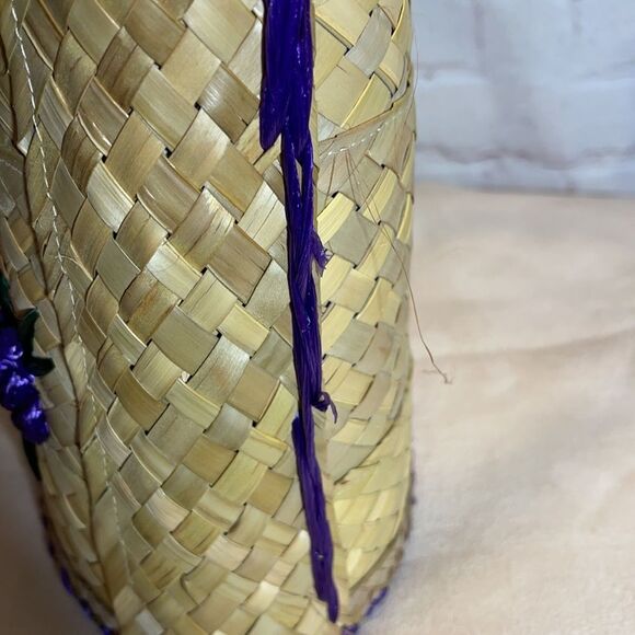 Vintage 1960s or 1970s Straw and Raffia Handbag or Small Tote Floral Beachy - Picture 14 of 16